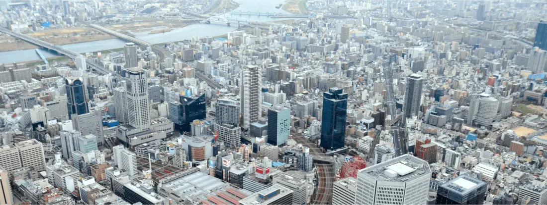 高いところから見た大阪の街並み