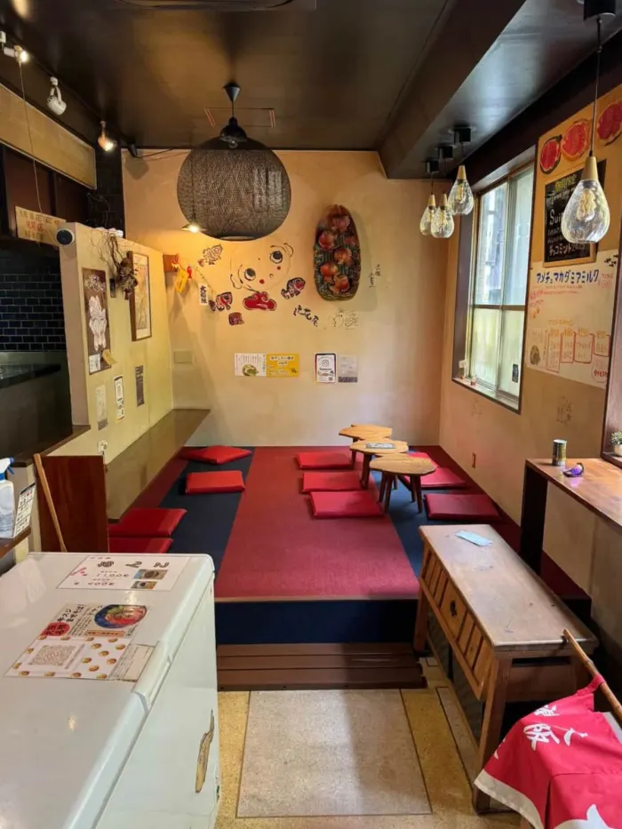 大阪浪花屋の店内